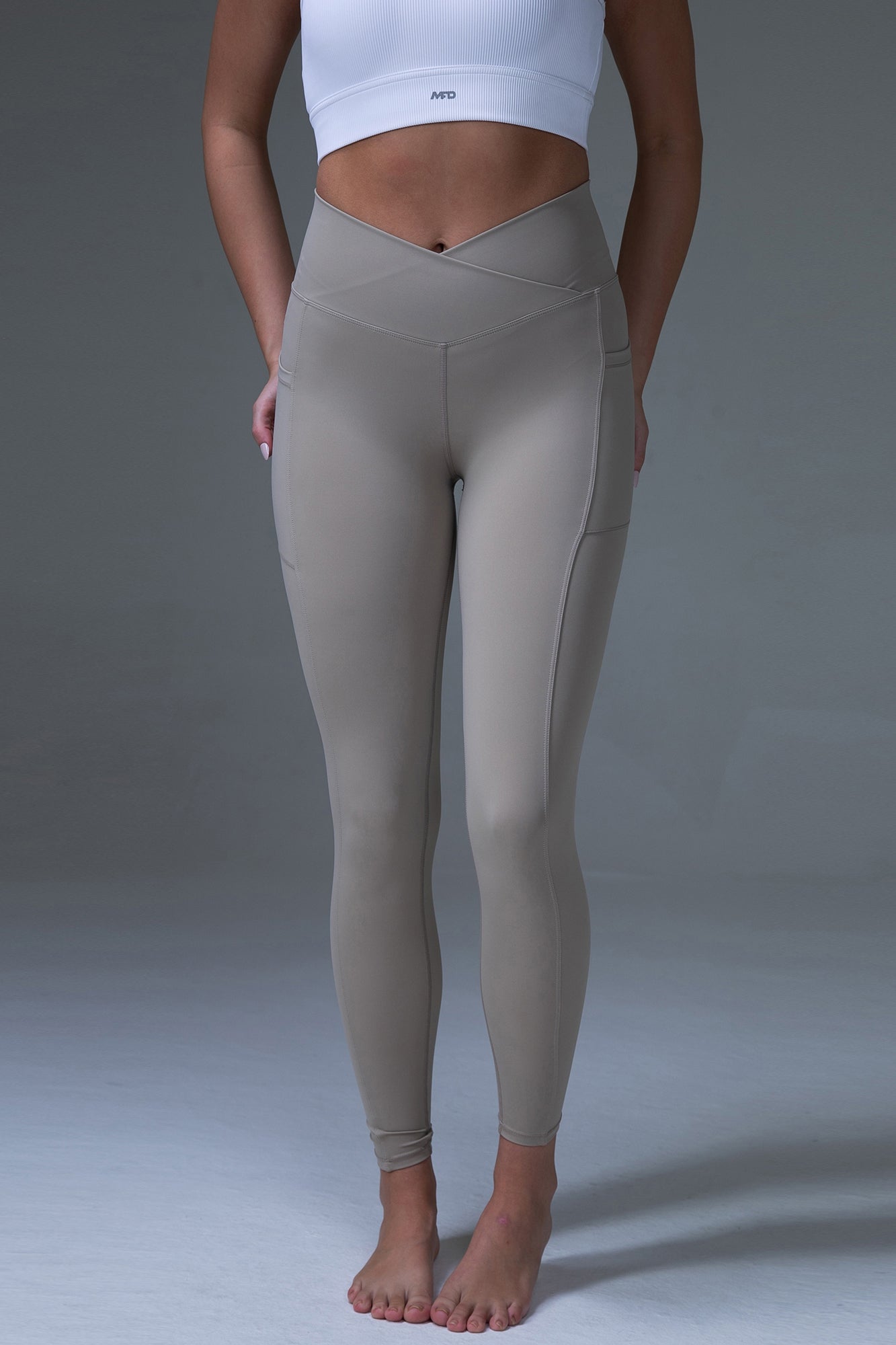 MFD High Waisted Side Pocket Waistband Plain Yoga Leggings